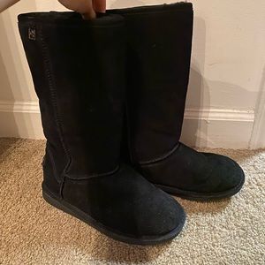 BearPaw Boots